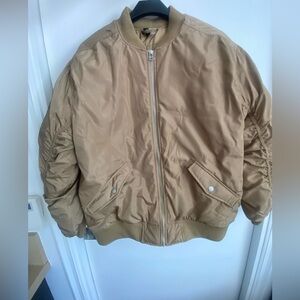 H&M Divided Tan Bomber Jacket Full Zip Pockets Woman’s Size X Small